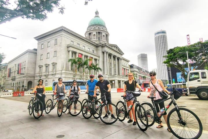 Cycle Through Singapore: 16 km Historical Urban Bike Tour photo 1