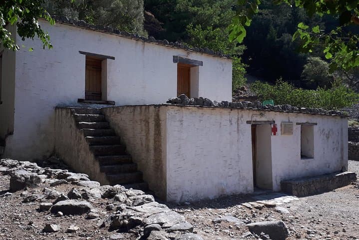 Samaria Gorge Guided Hike from Omalos to Agia Roumeli photo 6