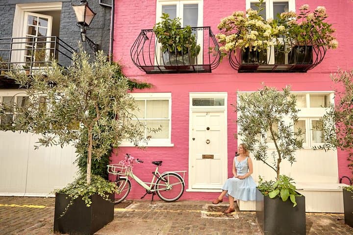 Notting Hill Private Photoshoot — 2‑Hour Professional Photo Session in London photo 2