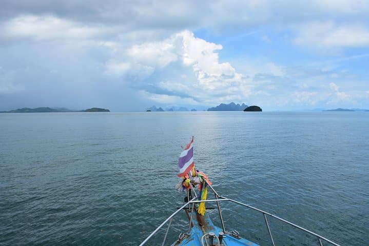 Hong by Starlight: Sea Cave Kayaking and Loy Krathong in Phang Nga Bay photo 6