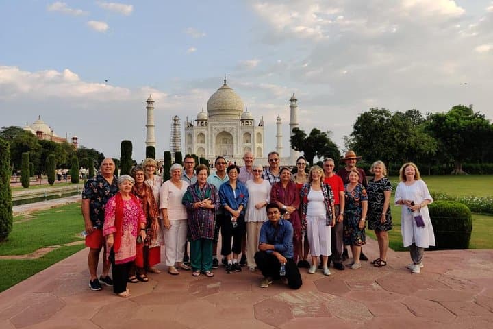 Same-Day Agra Tour from Delhi: Taj Mahal & Agra Fort in One Day photo 3