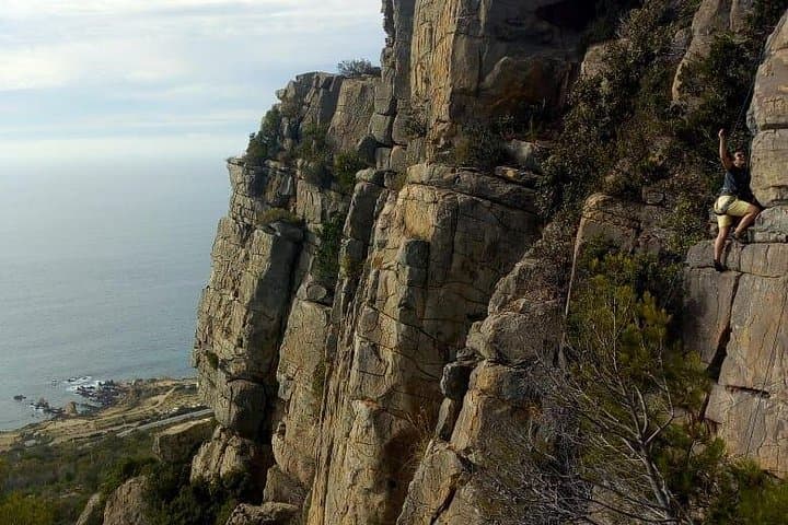 Cap Spartel Beginner Climb & Abseil: Rock Climbing Over the Strait of Gibraltar photo 3
