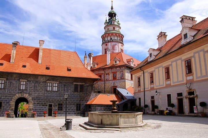 Day Trip to Cesky Krumlov — UNESCO Renaissance Gem in 9 Hours photo 4