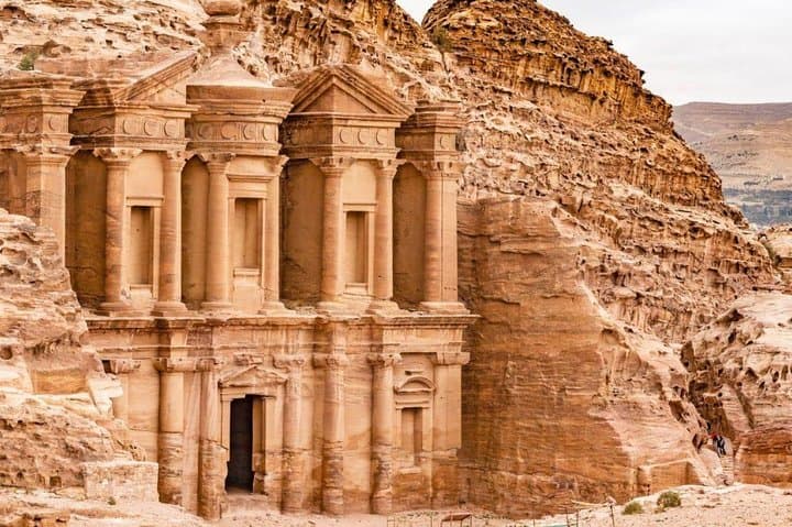 Discover Jordan: 7-Day Cultural & Desert Adventure from Amman to Petra