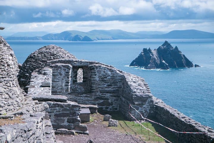 Explore Ireland’s Wild Beauty: 7-Day Small Group Adventure from Dublin to the Islands photo 2