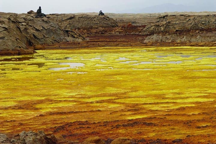 6-Day Lalibela, Omo Valley & Harar: Cultural Trek Through Ethiopia’s Highlands and Riverlands