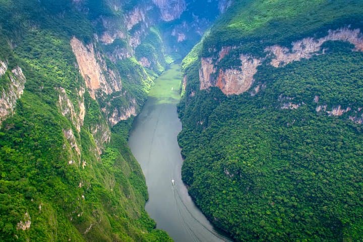 Sumidero Canyon Boat Tour and Chiapa de Corzo: Grijalva River Adventure photo 1