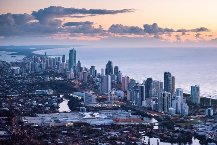 Gold Coast Sunrise Hot Air Balloon Flight with Champagne Breakfast photo 3