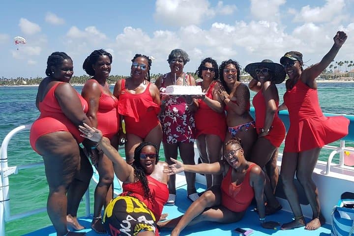 Punta Cana Party Catamaran: Snorkel, Natural Pool & Sunset Beats