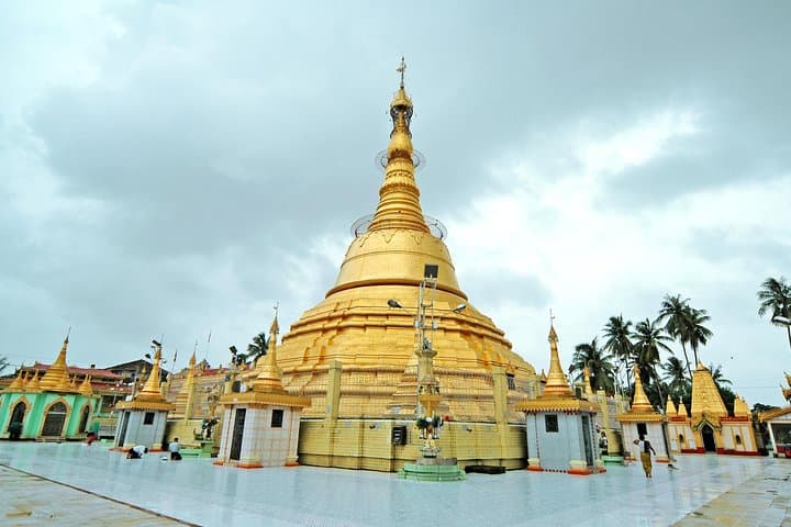 Half-Day Yangon Heritage Tour: Sule & Botahtaung Pagodas and Colonial Downtown photo 5