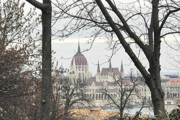 Private Full-Day Budapest City Tour: Castle District, Parliament & Thermal Baths photo 6
