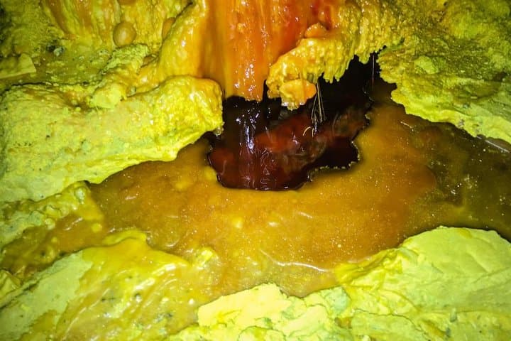 Kawah Ijen Blue Fire Tour: Night Hike to See the Blue Flame & Sulfur Miners (Shared Budget Package) photo 5