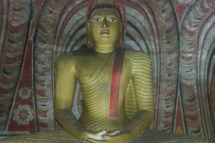 Sigiriya & Dambulla Day Tour from Kandy — Climb Lion Rock and Explore the Golden Temple photo 4