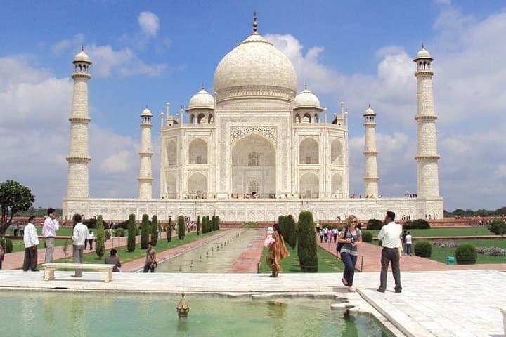 Agra Full-Day Taj Mahal & Agra Fort Tour from Delhi — All-Inclusive photo 2