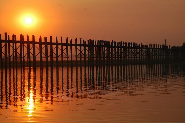Full-Day Cultural Adventure: Amarapura, Sagaing & Ava from Mandalay