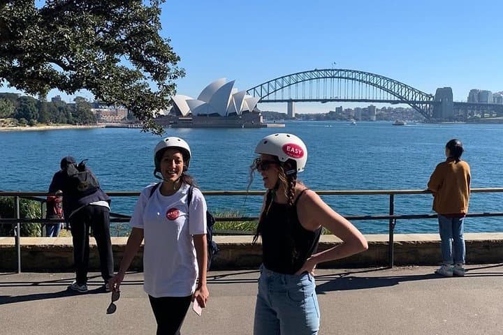Sydney Express Electric Bike Tour: Half-Day Highlights & Harbor Views photo 4