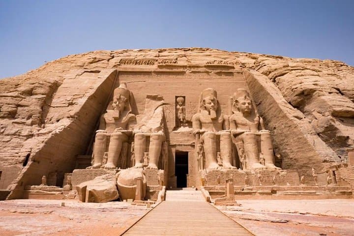 Abu Simbel Flight & Guided Tour from Aswan — Day Trip to Ramses II photo 5