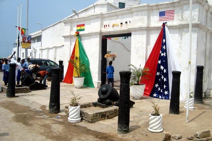 Cape Coast & Elmina Castles Day Tour — Guided Visit to Ghana’s Historic Slave Castles photo 2