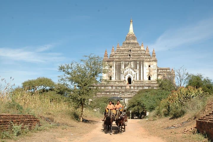 Full-Day Bagan Tuk Tuk Adventure: Temples, Villages & Sunset photo 6