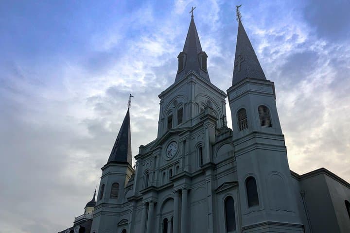 Adults-Only Haunted Pub Crawl in New Orleans’ French Quarter photo 5