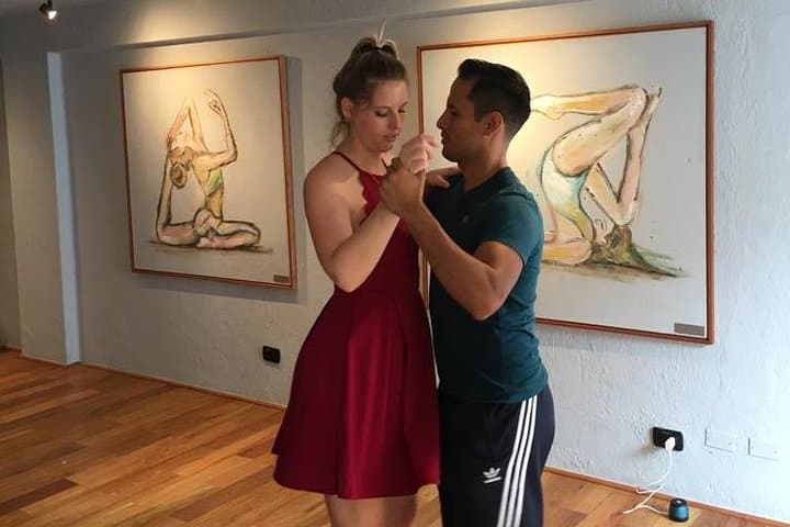 Salsa and Bachata Class on Lima's Malecón: Learn to Dance by the Sea photo 5