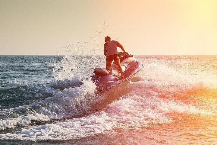 Individual Jet Ski in Playa Chica, Lanzarote — 20-Minute Ocean Ride photo 3