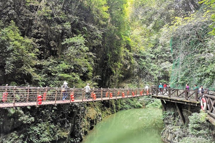Bullet Train to Xiling Gorge: 2-Day Yangtze Cruise from Wuhan photo 6