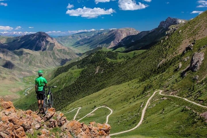 Bishkek Bicycle Touring: 6-Hour Guided Ride to the Mountain Foothills