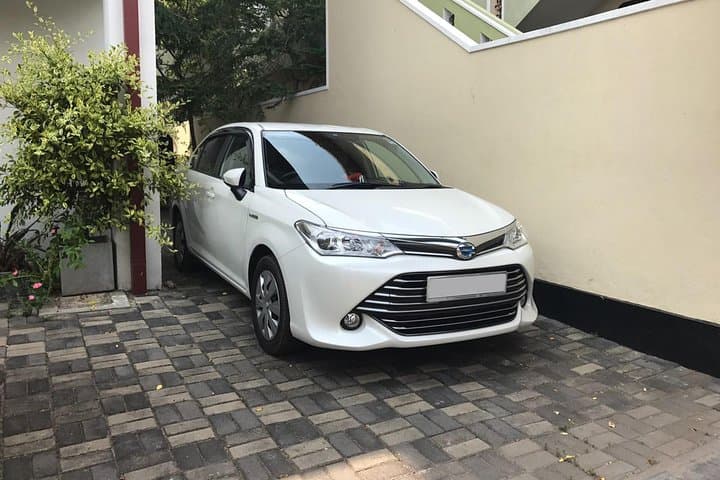 Colombo Airport (CMB) to Omega Regency Private Transfer — Smooth Arrival into Colombo photo 4
