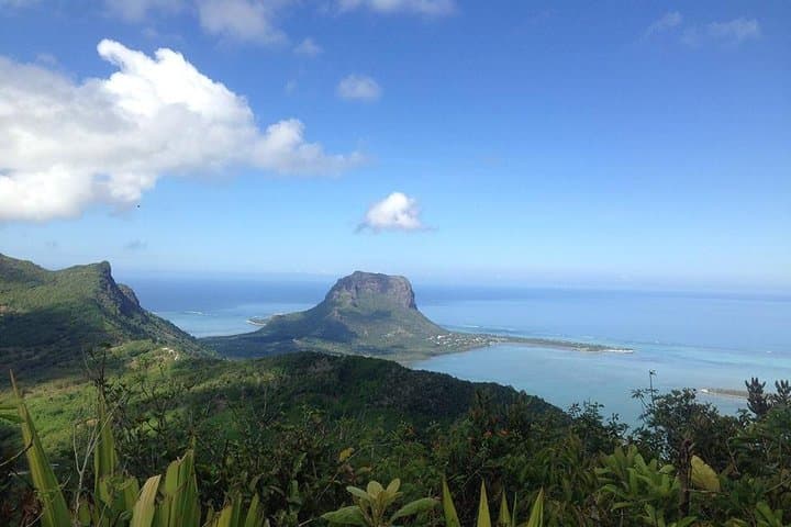 Le Morne Brabant Slave Route Hike: Summit History, Views & Practical Guide photo 3