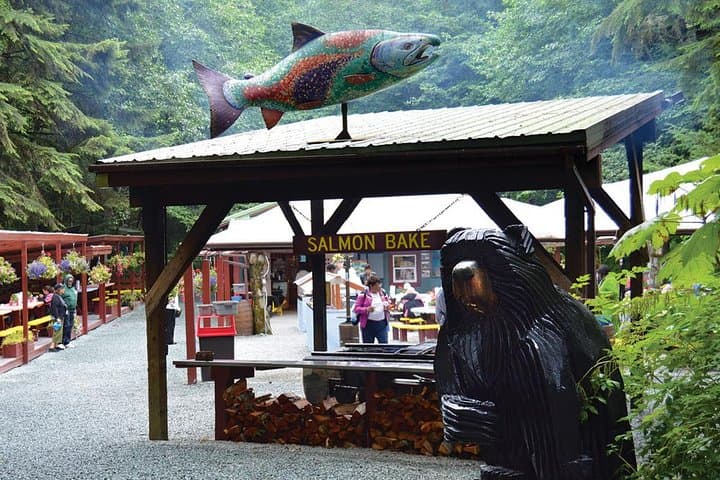 Juneau Gold Creek Salmon Bake: Wild Alaskan Salmon Dinner & Gold Panning photo 4