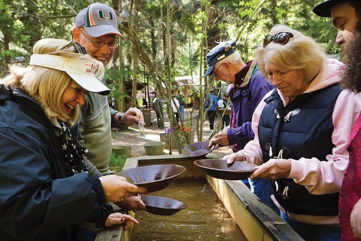 Skagway Liarsville Gold Camp: Gold Panning and Salmon Bake Shore Excursion photo 5
