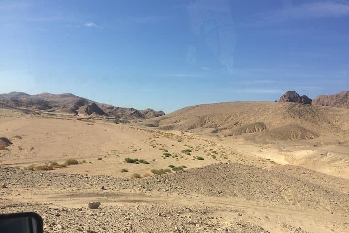 Exploring Safaga's Ghost Village: Abandoned Phosphate Town Near Hurghada photo 2