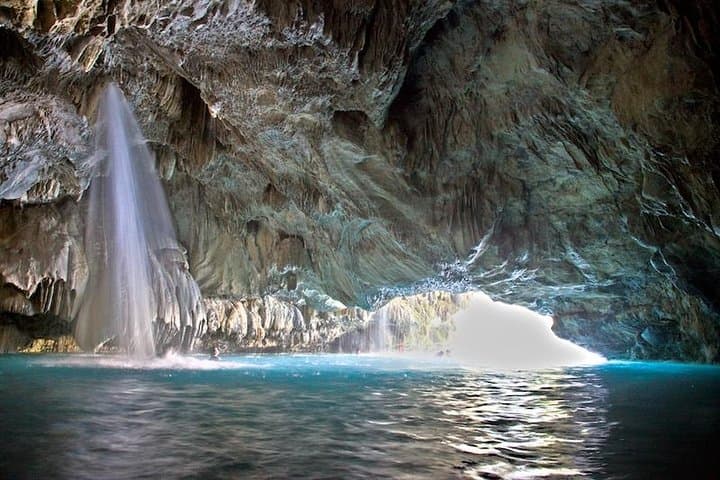 Day trip to Tolantongo Hot Springs & Grottoes from Mexico City photo 2