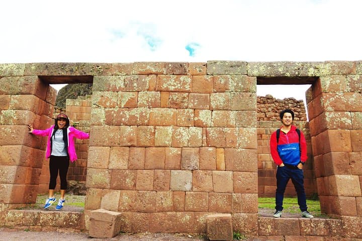 Sacred Valley Full-Day Explorer: Pisac, Moray, Maras & Ollantaytambo photo 2