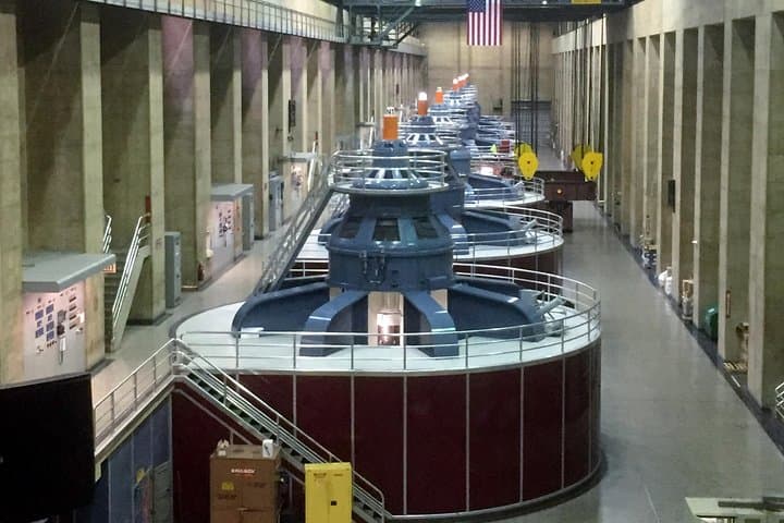 Hoover Dam VIP Inside Tour from Las Vegas — Generator Room & Bridge Walk photo 4