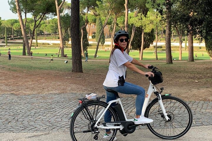 Ride The Great Beauty: Rome Oscar da Roma E-Bike Tour photo 4