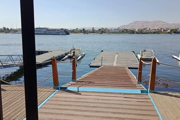 Solo Nile Sailing: 60-Minute Luxor River Boat Adventure photo 3