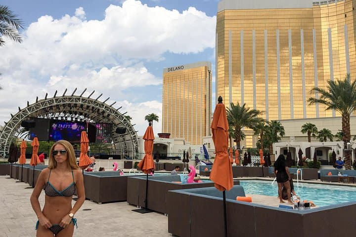 Las Vegas VIP Pool Party Tour: Skip the Line and Rule the Daytime Scene photo 2