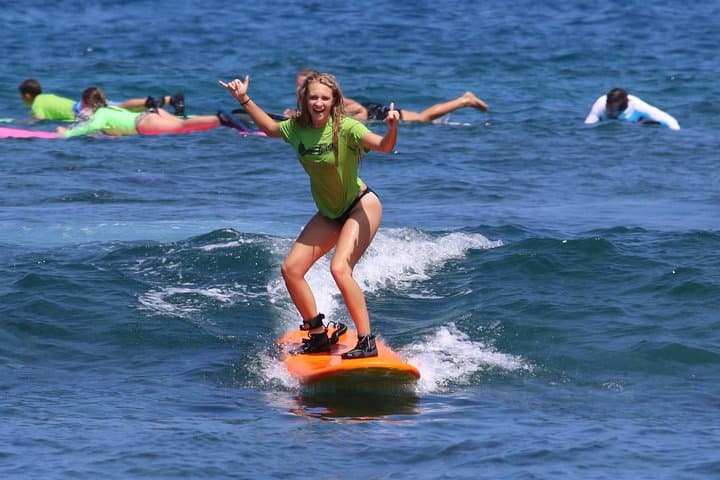 Kahalu'u Surf Lessons: Learn to Surf with Kona's Pros