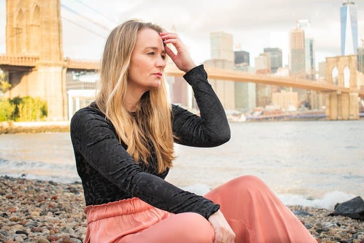 Brooklyn Bridge Photo Session: DUMBO Portraits & Bridge Walk