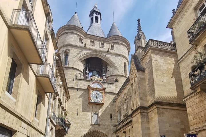 Bordeaux Private Walking Tour with Local Guide Sophia — 2–3 Hour City Introduction photo 6