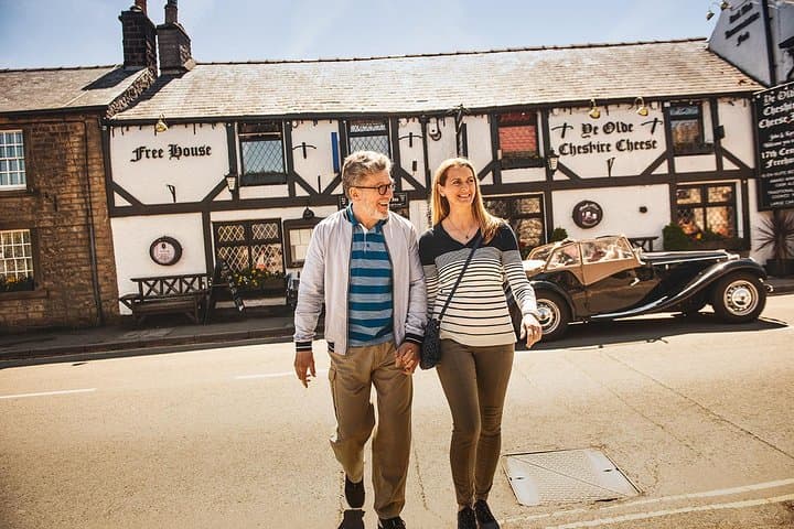 Derbyshire and the Peak District Day Tour from Manchester photo 2