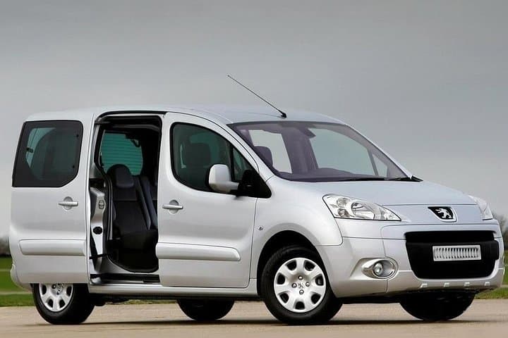 Private Buenos Aires City Tour with Airport & Port Transfer photo 2
