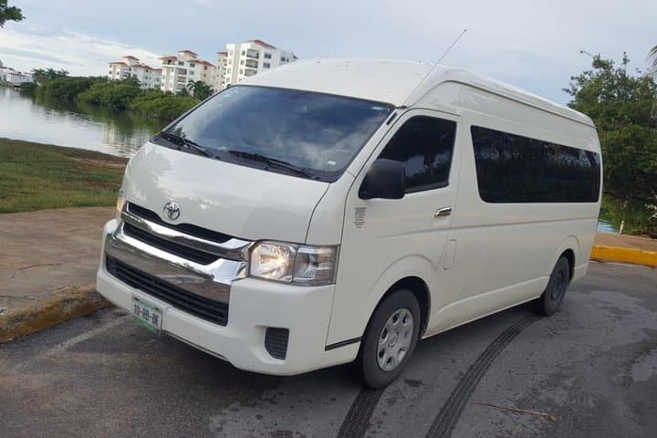 Custom Yucatán Day Tours from Cancún: Private Transport to Tulum, Chichén Itzá & Cenotes photo 5