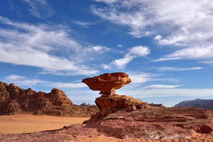 2-Day Petra and Wadi Rum Overnight with Dead Sea Float from Amman
