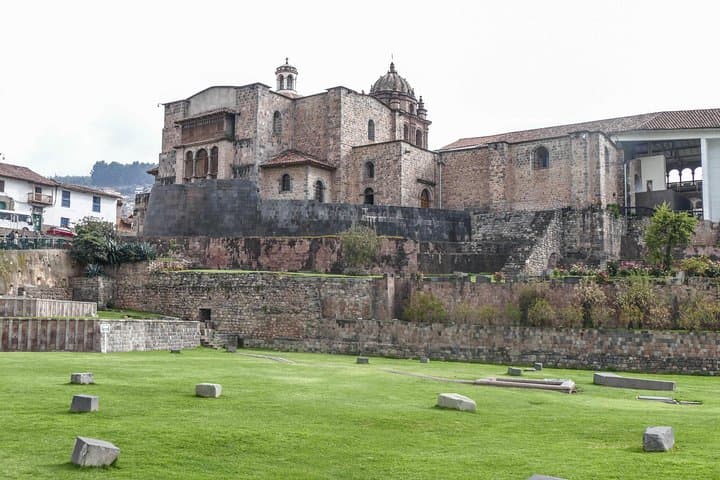 Cusco Magic: 7-Day Private Adventure to Machu Picchu, Rainbow Mountain & Humantay Lake photo 3
