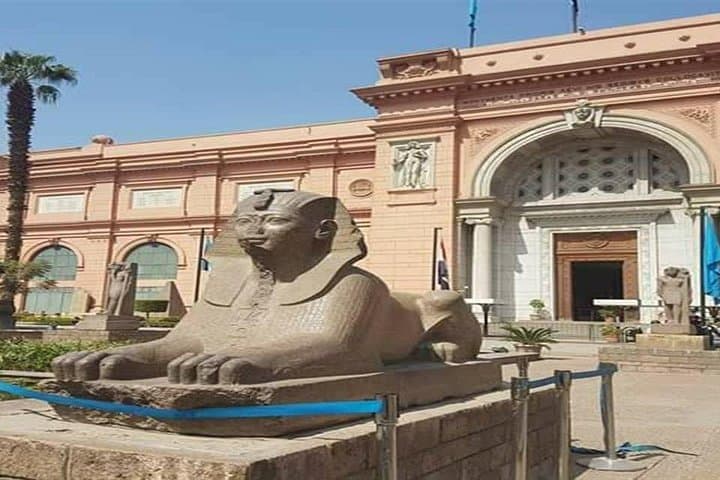 Half-Day Egyptian Museum Tour in Cairo: Tutankhamun & Tahrir Highlights photo 2