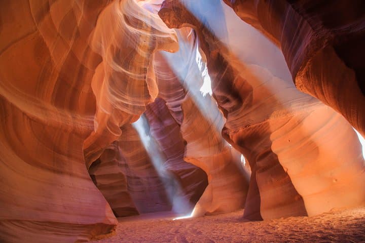 Upper Antelope Canyon & Horseshoe Bend: Day Trip from Las Vegas