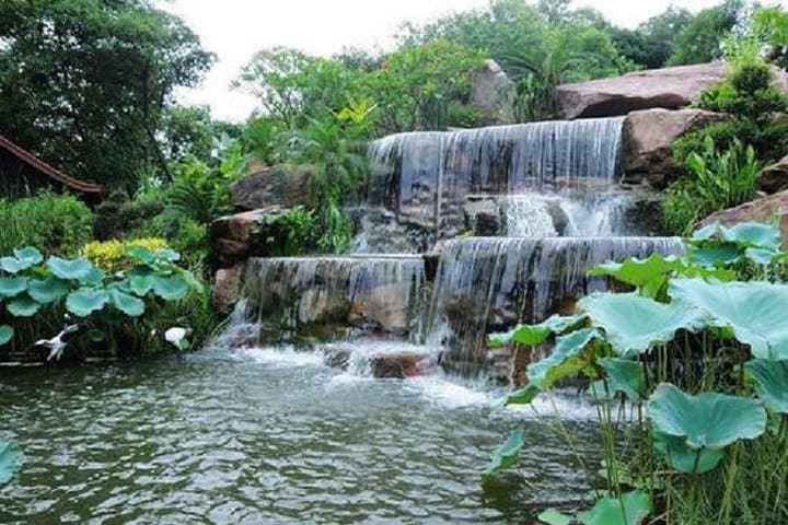 Lotus Mountain & Seagull Island Private Day Tour from Guangzhou: Big Buddha, Ancient Quarries & Village Cycling photo 6